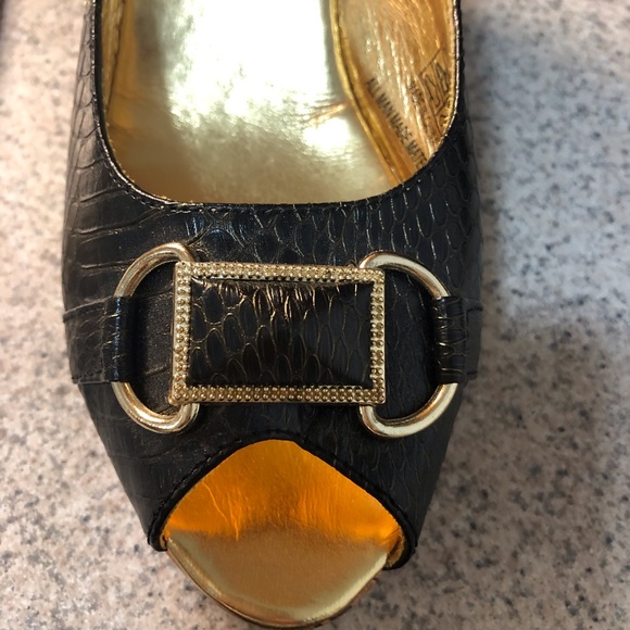 🔥Amanda by Myers Peep Toe Wedge - Picture 3 of 4